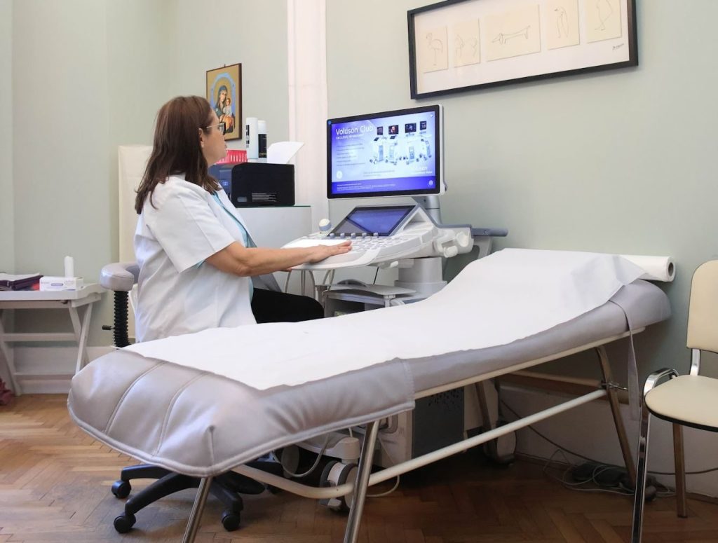 Screening-ul pentru cancer genital: cât de des trebuie făcut? Explică Dr. Lorena Turculeț